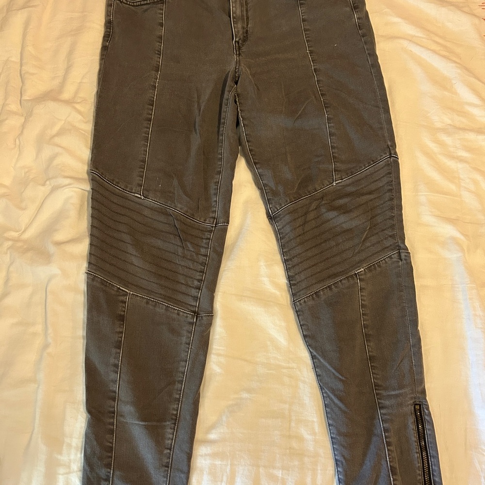 American Eagle Grey Moto jeans